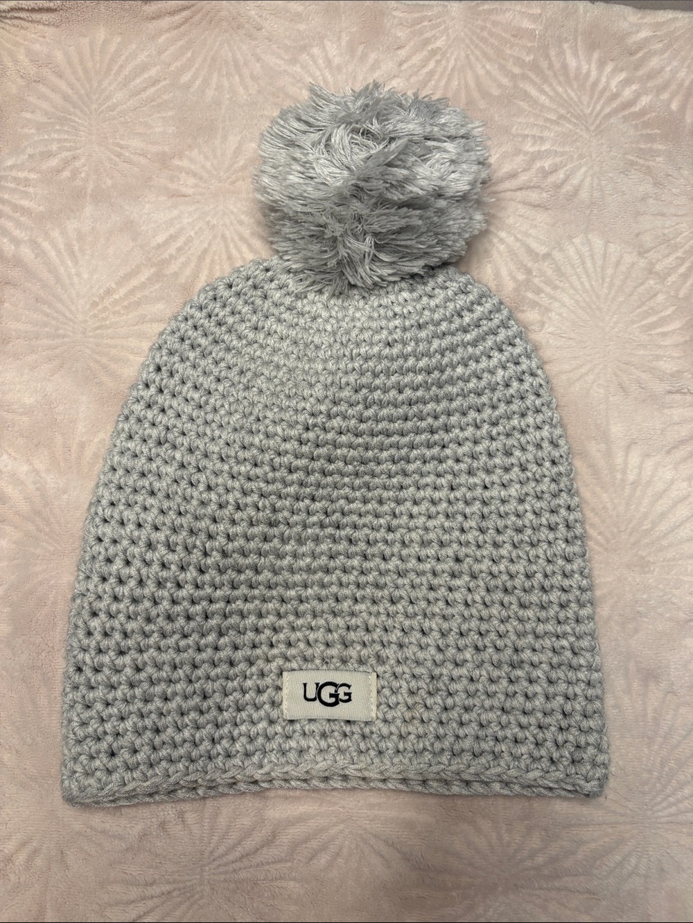 UGG Women’s Gray Knit Pom Beanie